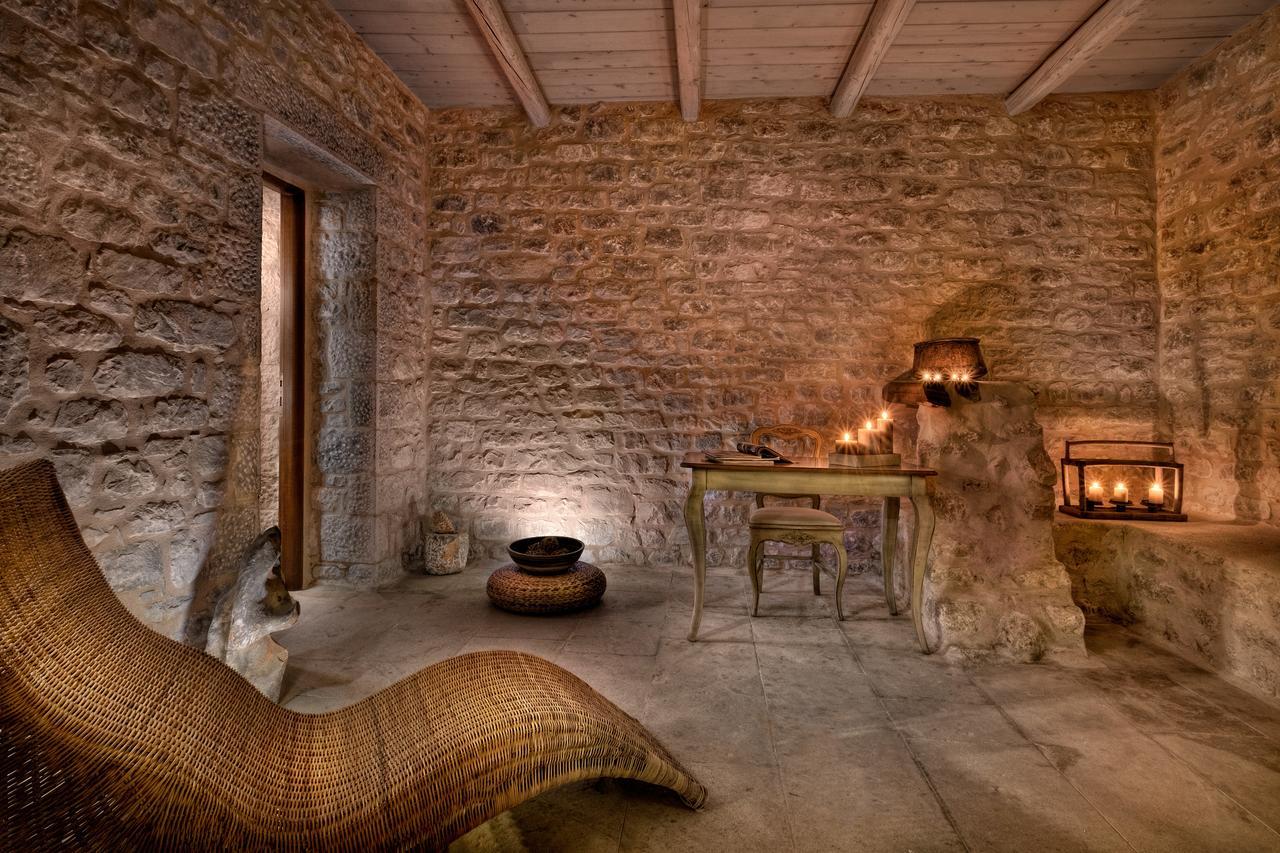 Petra & Fos Boutique Hotel & Spa Oítilon Eksteriør bilde